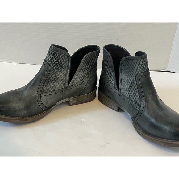 Women's Roan Gray Distressed Winter Fall Leather Ankle Boot Bootie Size 7.5 - Picture 4 of 8